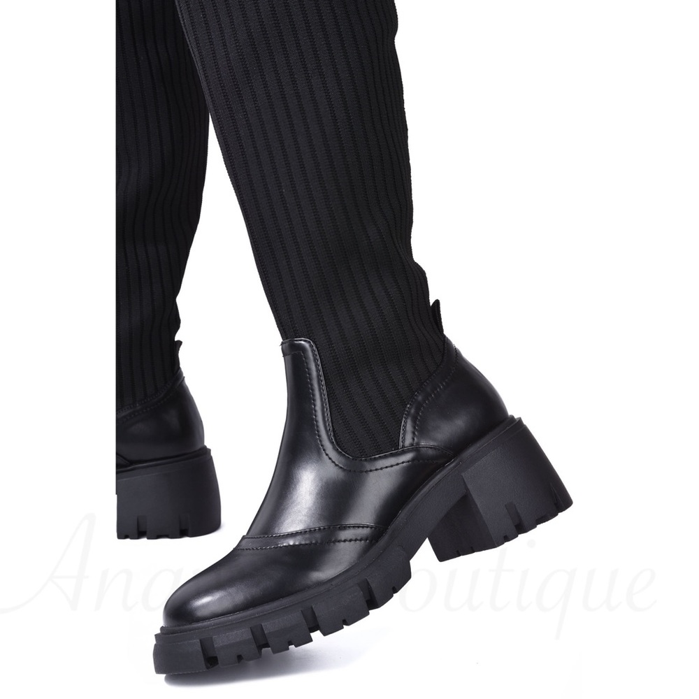 ASPEN KNITTED OVER THE KNEE HIGH LONG SOCK BIKER BOOT - Picture 8 of 8
